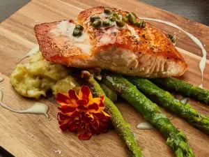 Halls Chophouse Greenville