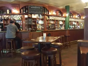 Fox and Hounds