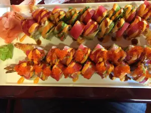 Yi Sushi Bistro
