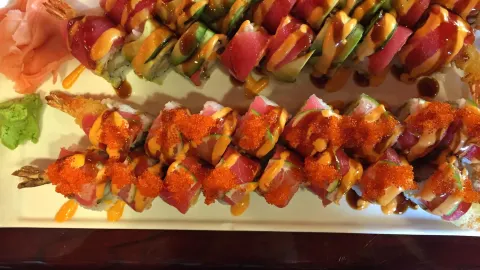 Yi Sushi Bistro in Murray