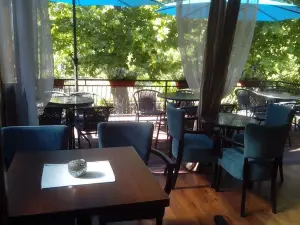 Caffe Pizzeria Krypton