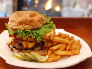 Green Mill Restaurant & Bar