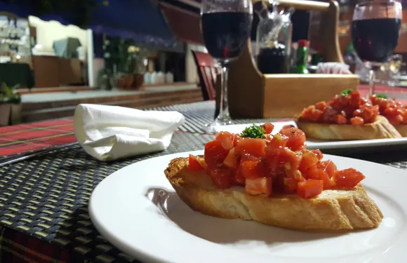 La Luna Italian Restaurant & Accommodation