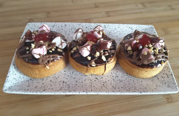Truly free cafe and bakehouse