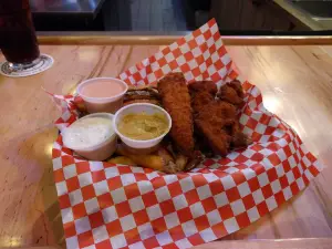The Alley Sports Pub and Grill
