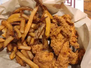 Snuffer's Restaurant & Bar