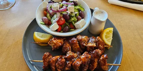 Taki's Restaurant