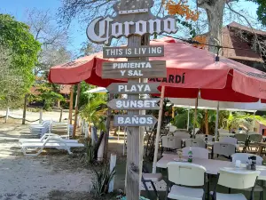Pimienta y Sal Bar - Restaurante