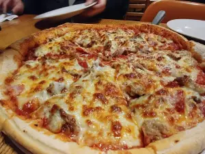 Donnie's Homespun Pizza