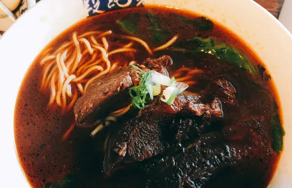 段純貞牛肉麵