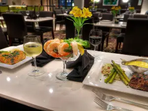 Grata Grille & Bar