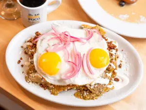 Con Huevos!