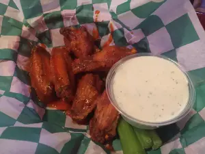 Vine Tavern & Eatery - Coralville
