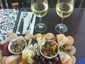 Vinum Wine Bar