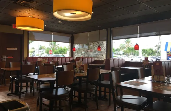 Applebee's Grill + Bar