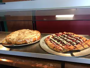 Roman Oven Pizzeria