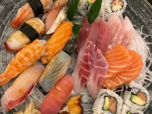 IKURA JAPANESE RESTAURANT AND SUSHI BAR