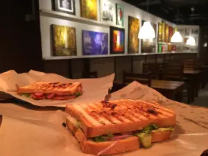 Cafe 7