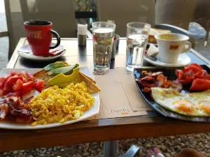 Xenia Restaurant Cafe