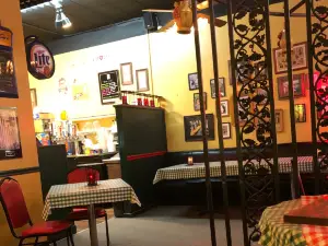 Davenport's Pizza Palace