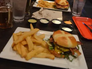 Red Robin Gourmet Burgers and Brews