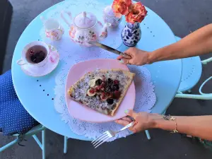 Creperie De Flore