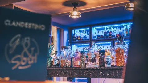 Clandestino Gin & Soul in 桑坦德