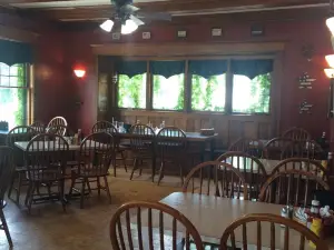 Stoagies Family Room Cafe