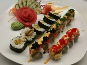 Koto Japanese Steakhouse & Sushi