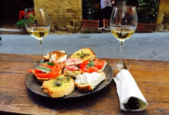 Enoteca Gustavo Mescita Vini