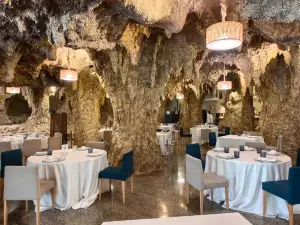Restaurante La Gruta Gastronómica