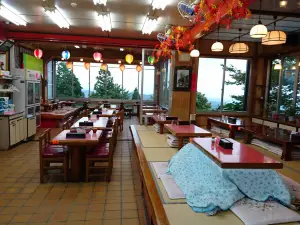 駒鳥売店