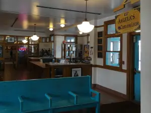 Angela's Café