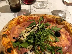 Pizzeria Napoli Chez Nicolo & Franco Morreale