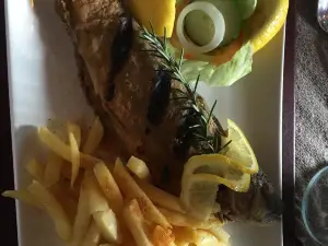 Merry Pebbles Restaurant