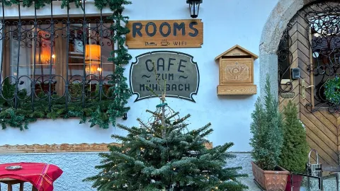 Cafe zum Muehlbach in Hallstatt