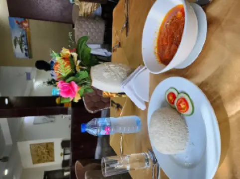 Deja Vu Restaurant & Lounge