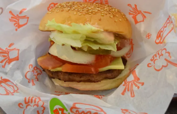 A&W Mihama