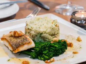 Dukes Steakhouse Bar & Grill Buckingham