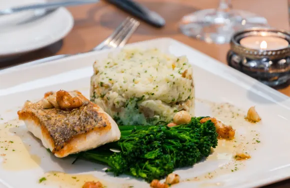 Dukes Bar & Restaurant at Villiers