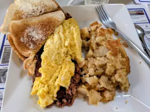 Twin Colony Diner & Restaurant