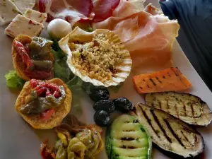 Trattoria la bellavista Falerna