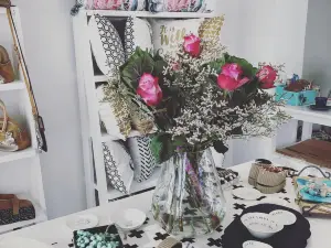 Refill Coffee & Gifts