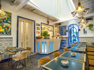 Cafe Azul