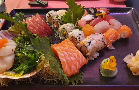 JS Sushi & Grill Restaurant