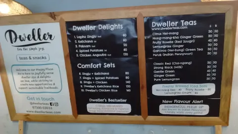 Dweller Teas & Snacks in インパール
