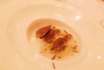 白松露意麵