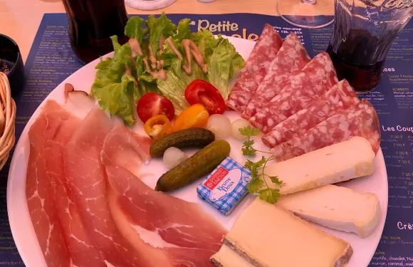 La Petite Fringale Snack Bar