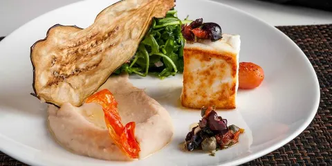 Water's Edge Resto Bar Grill