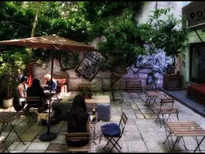 Poirot Cafe